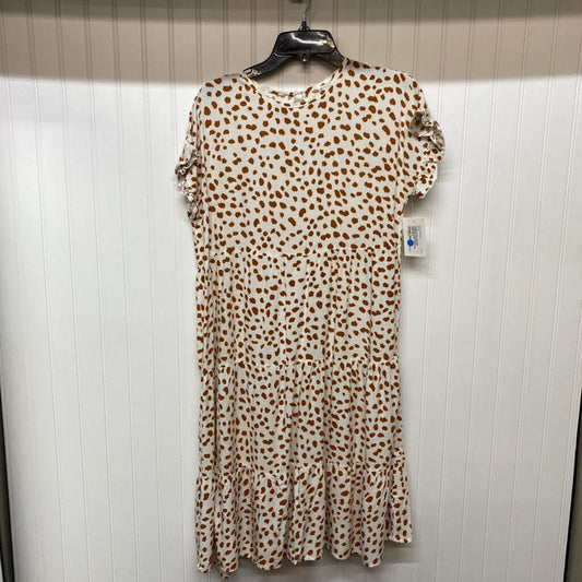 SHORT SLEEVED DRESS