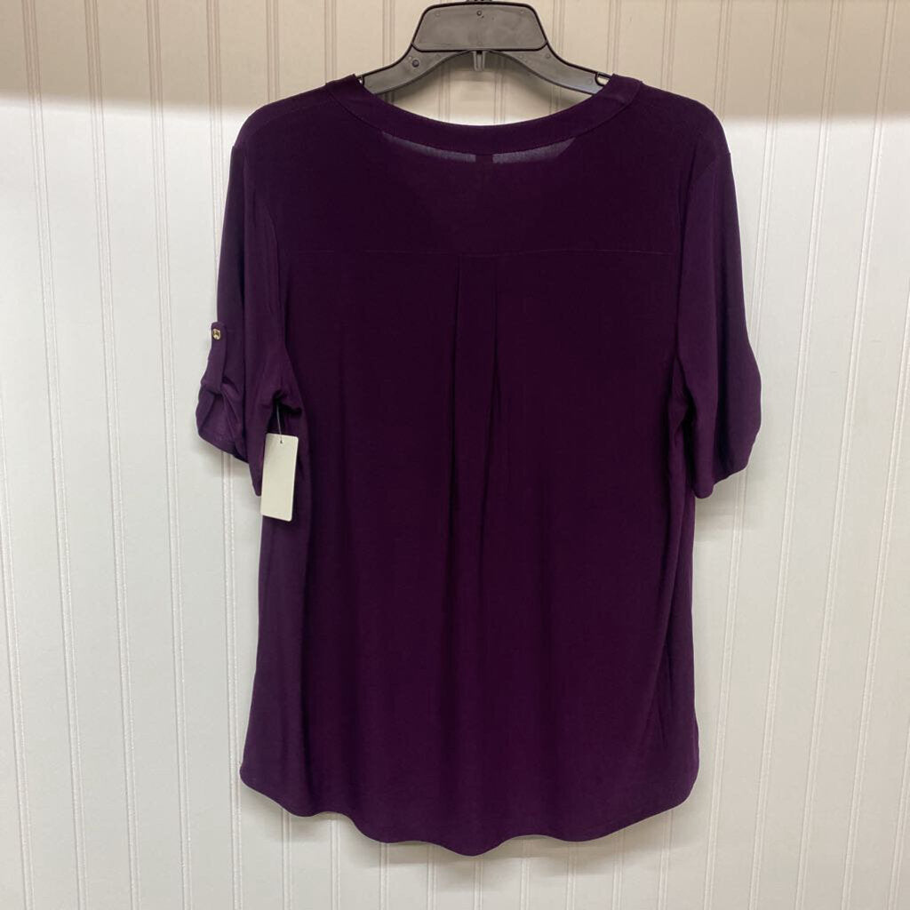 SHORT SLEEVE KNIT TOP