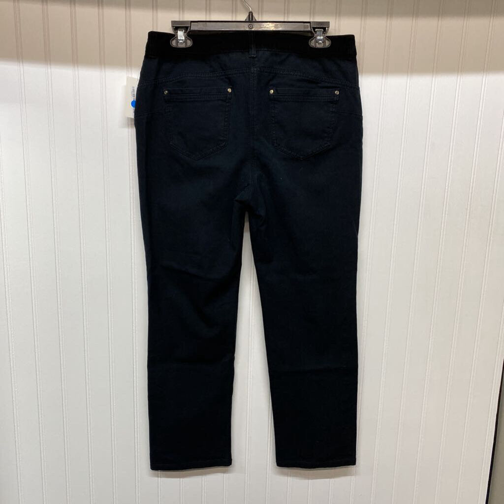 LADIES JEANS