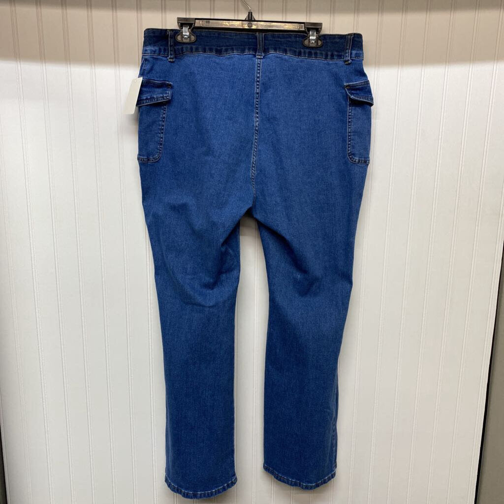 FLARED LEG JEANS