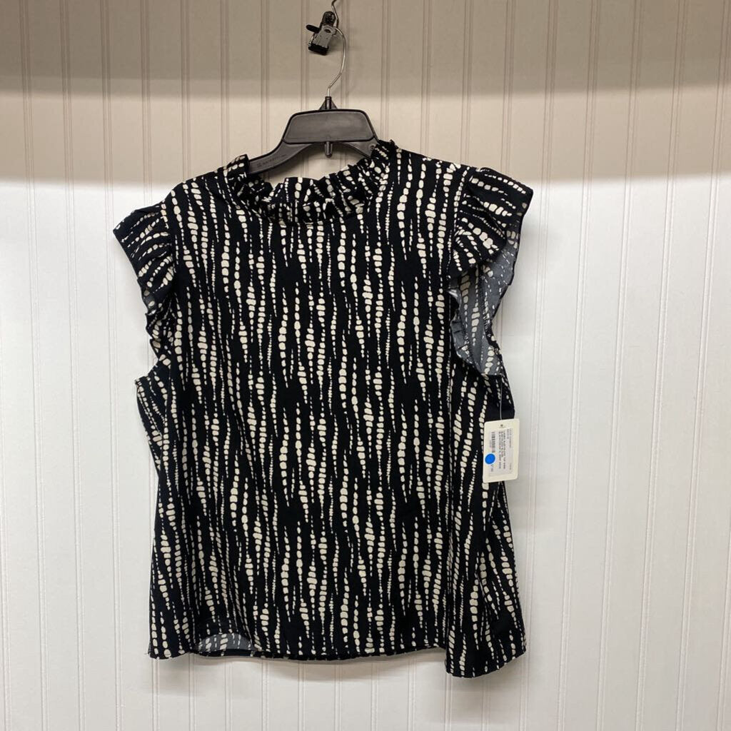 SLEEVELESS BLOUSE