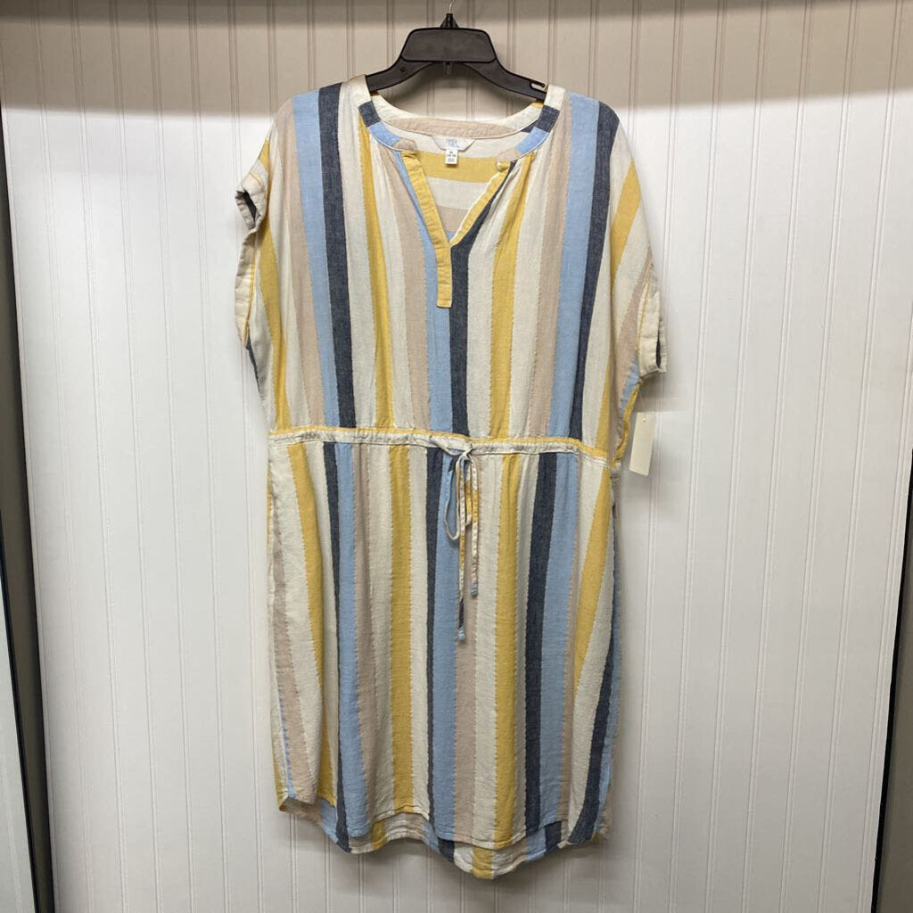 SHORT SLEEVE SHORT DRESS