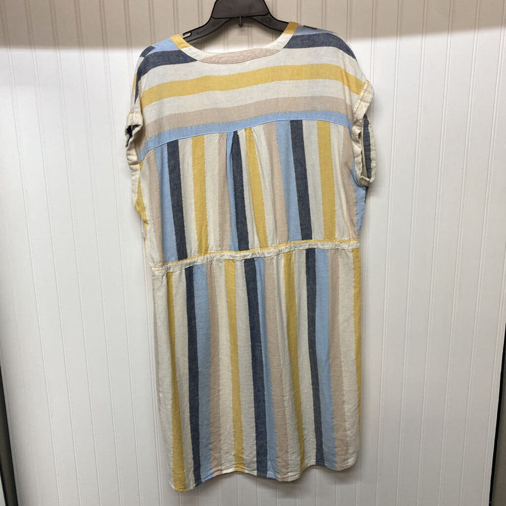 SHORT SLEEVE SHORT DRESS