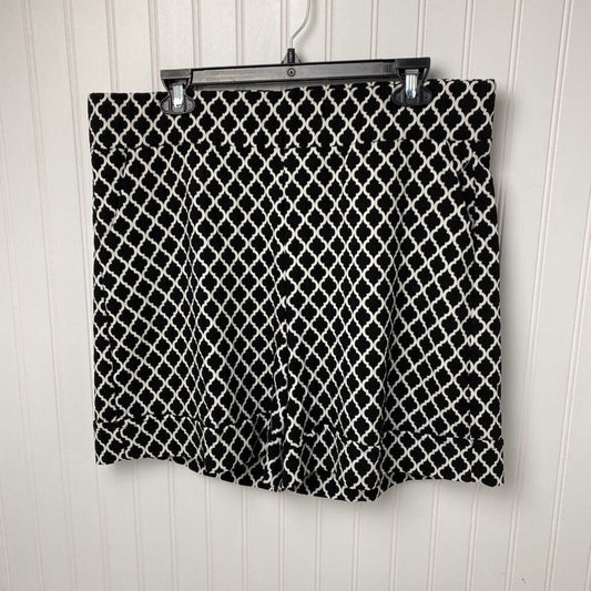 LADIES DRESS SHORTS