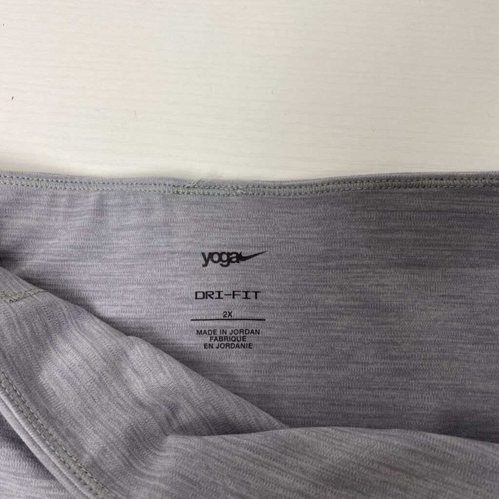 YOGA SHORTS