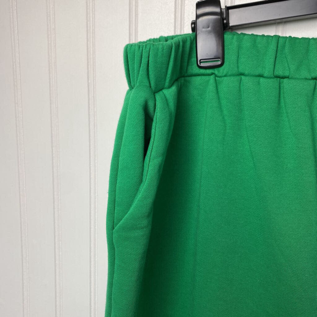WIDE LEG SWEATPANTS