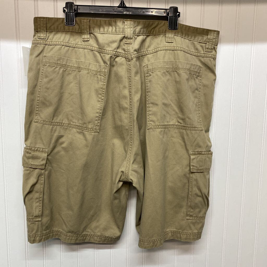 MENS CARGO SHORTS