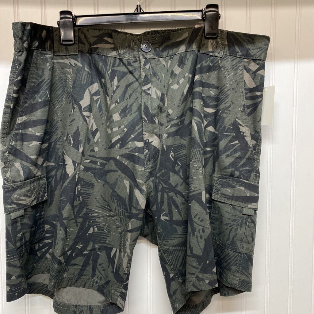 RIPSTOP CARGO SHORTS