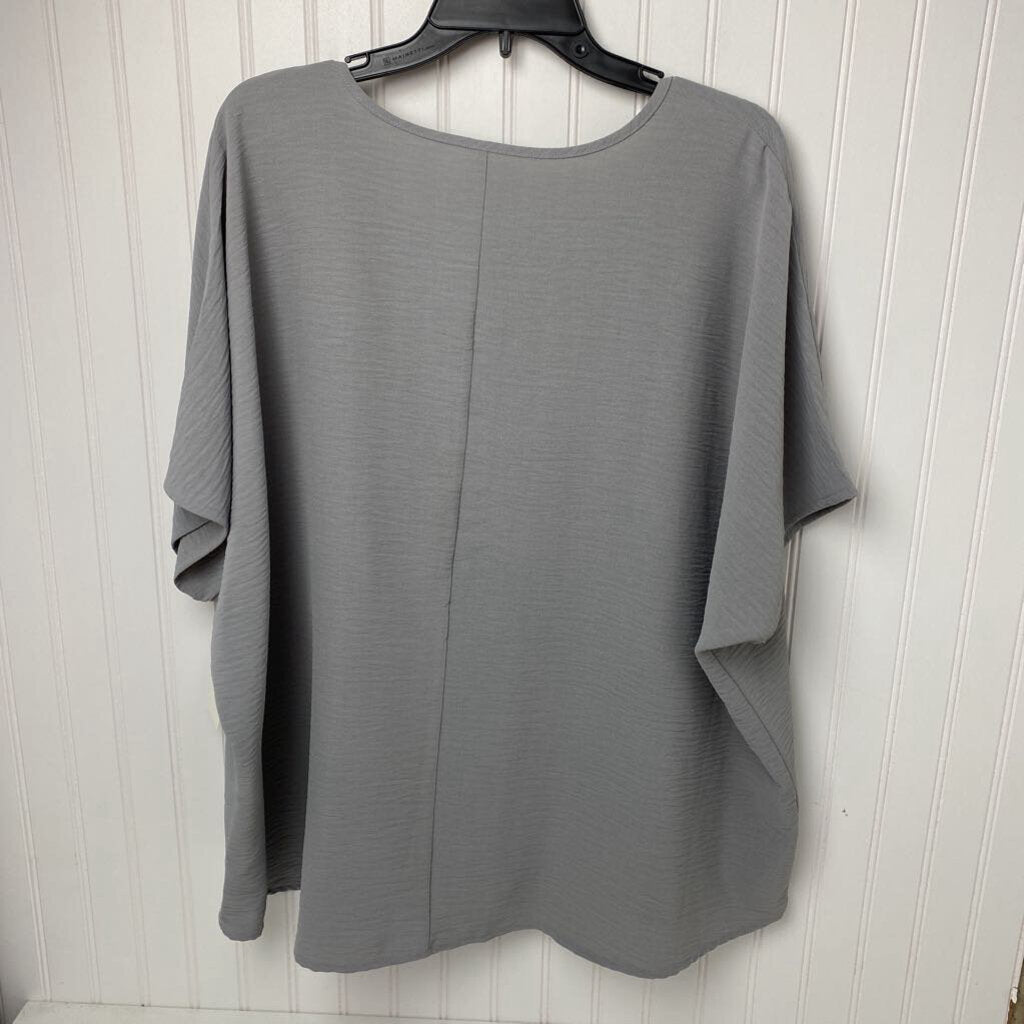 SHORT SLEEVE TOP
