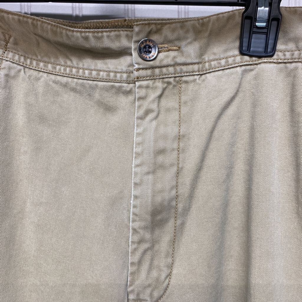 MENS LOOSE KHAKI PANTS