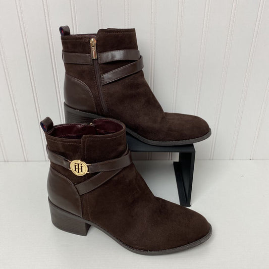 BOOTIES