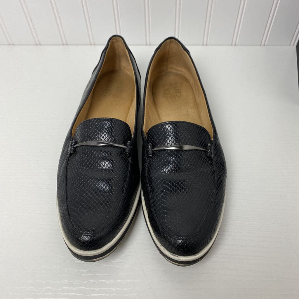 LOAFERS