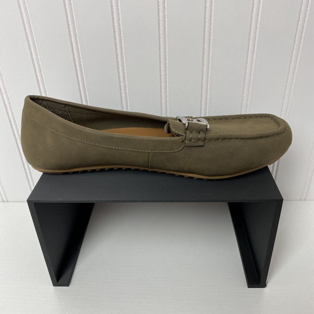 LOAFERS