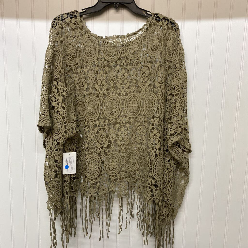SHORT SLEEVE LACE PONCHO