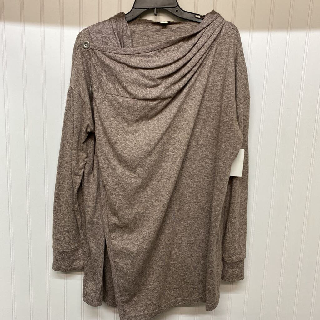 LONG SLEEVE HOODED TOP