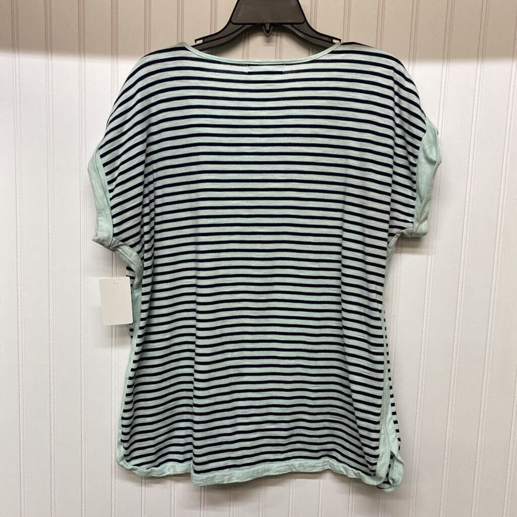 STRIPED SHORT SLEEVE TOP