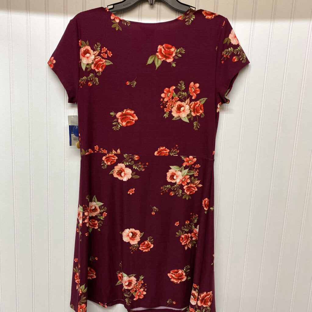 SHORT SLEEVE SHORT DRESS