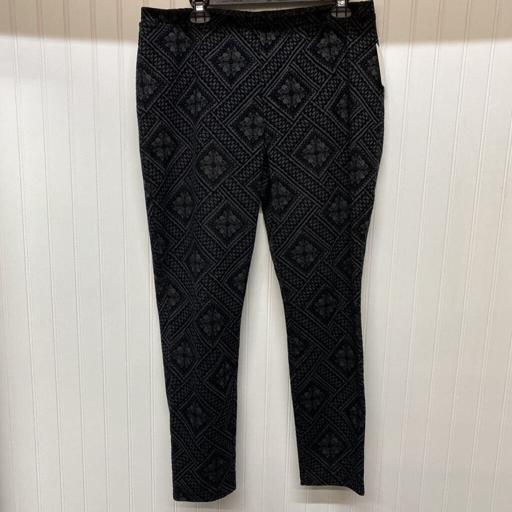 FLOCKED PATTERN LEGGINGS