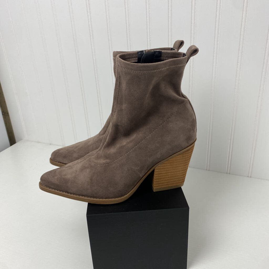 ULTRASUEDE HEELED BOOTS