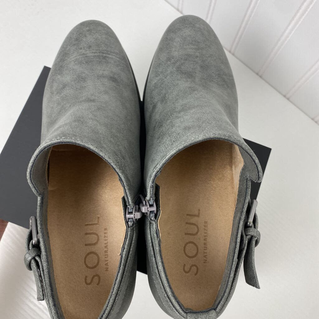 LADIES BOOTIES