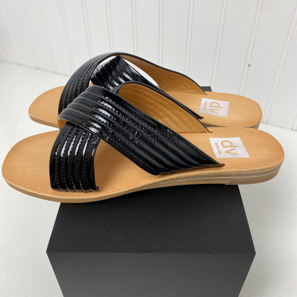 OPEN TOED FLAT SANDALS