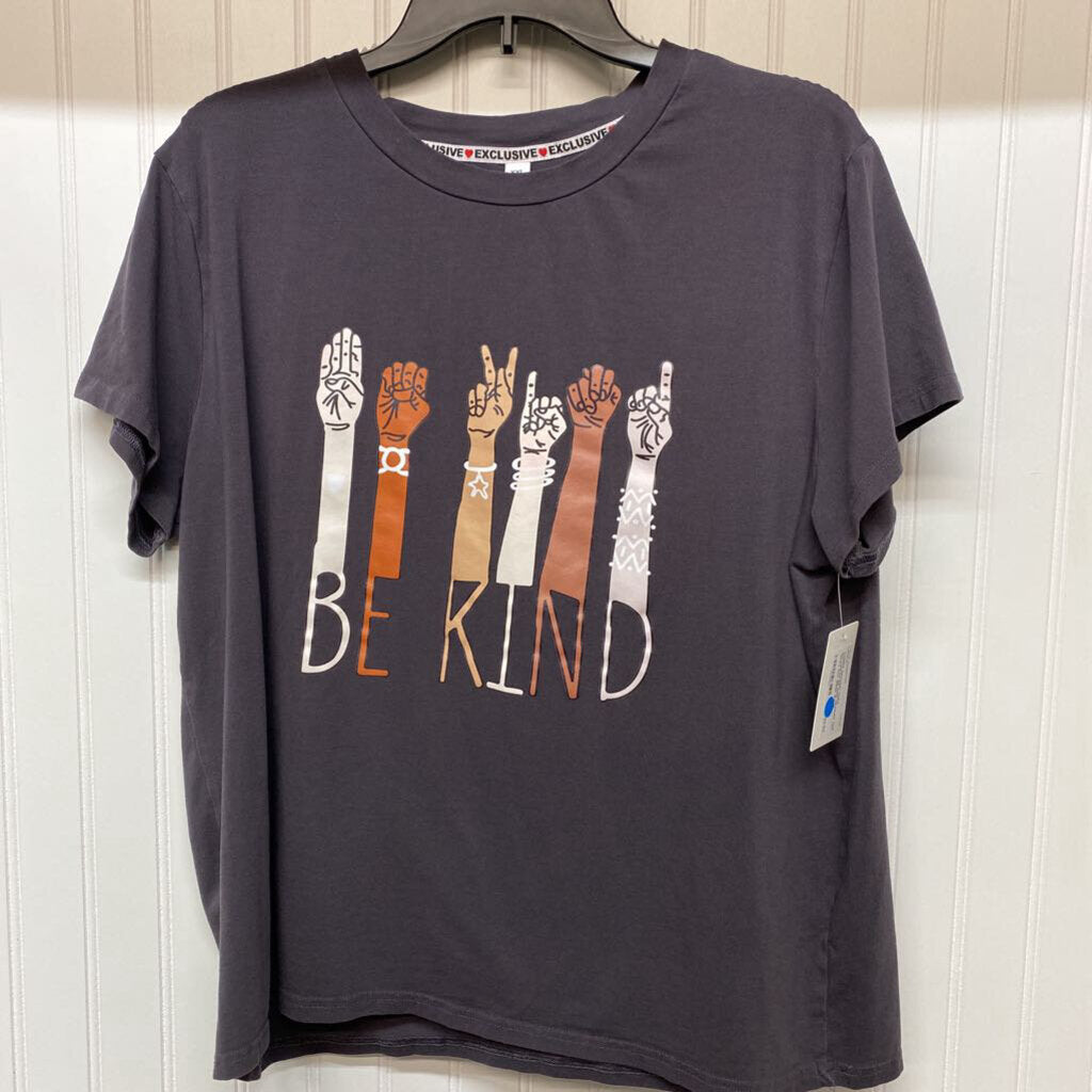 BE KIND GRAPHIC TEE