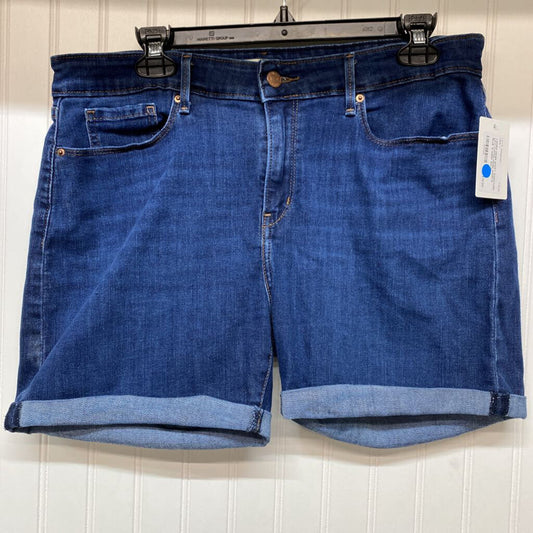 CUFFED DENIM SHORTS