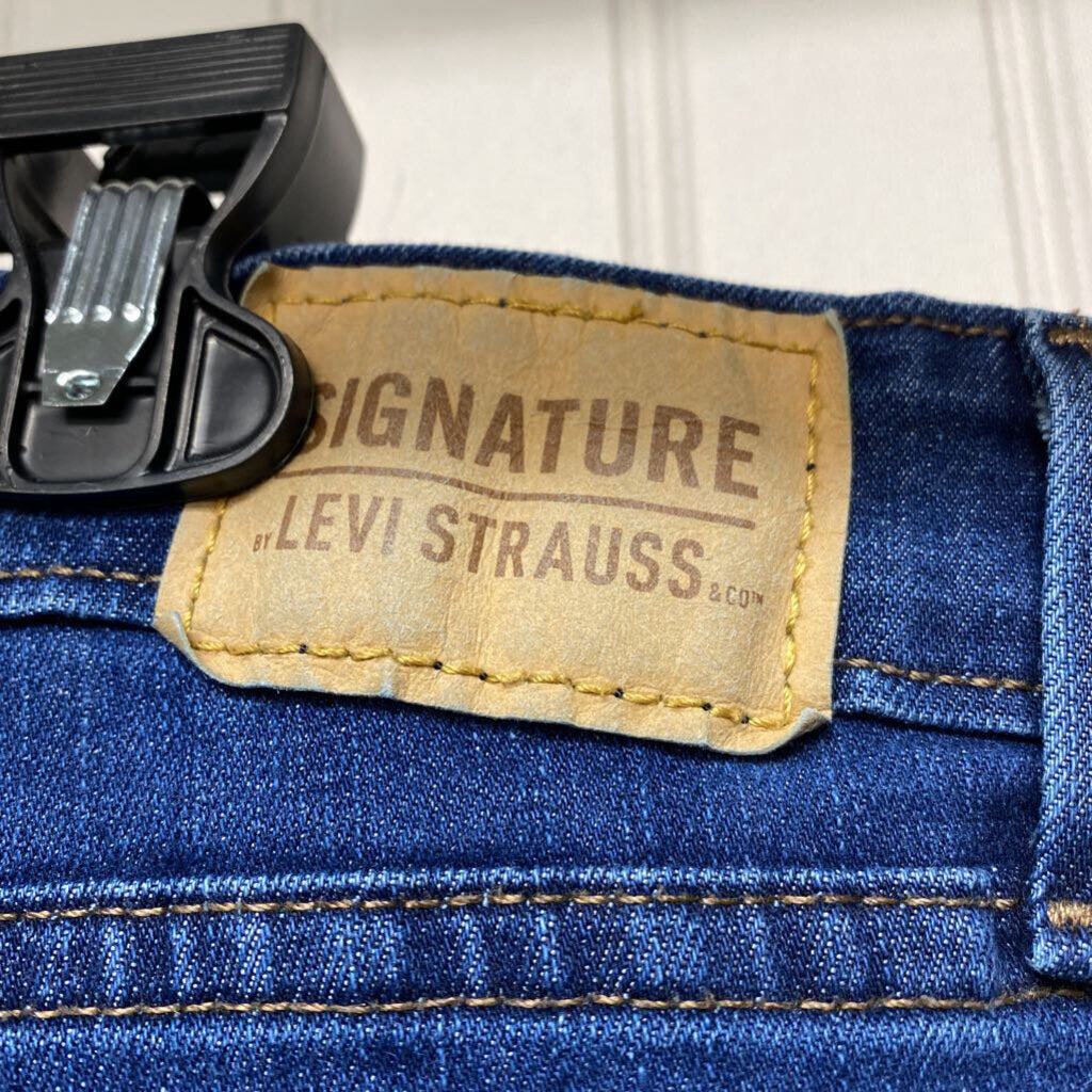CUFFED DENIM SHORTS