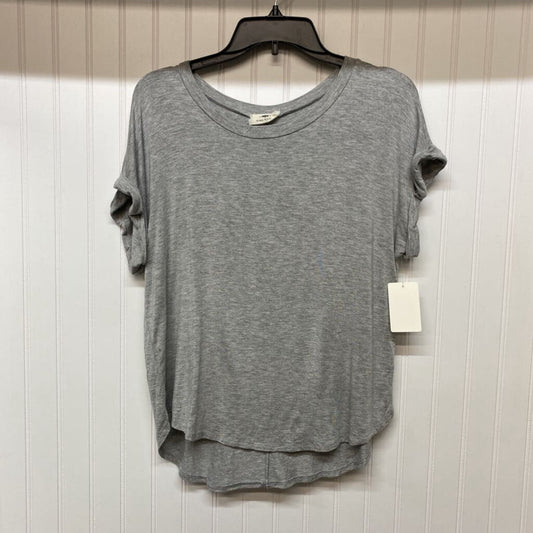 *BASIC SHORT SLEEVE CUFF SHIRT