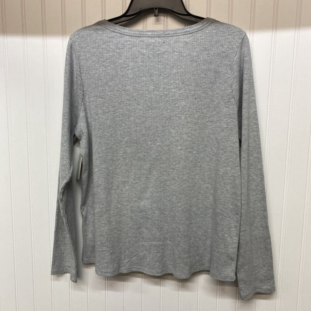 *HENLEY BASIC LONG SLEEVE TOP