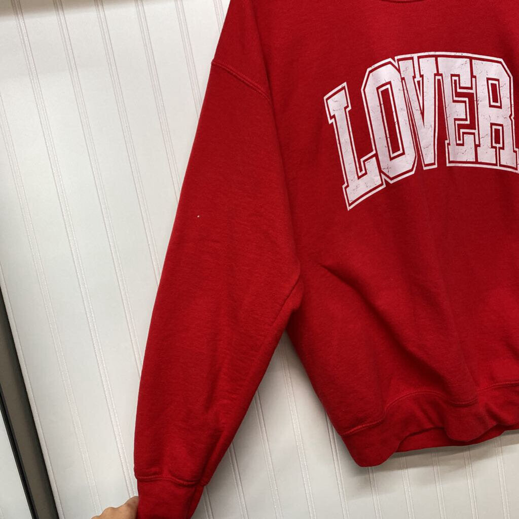 LOVER GRAPHIC SWEATSHIRT
