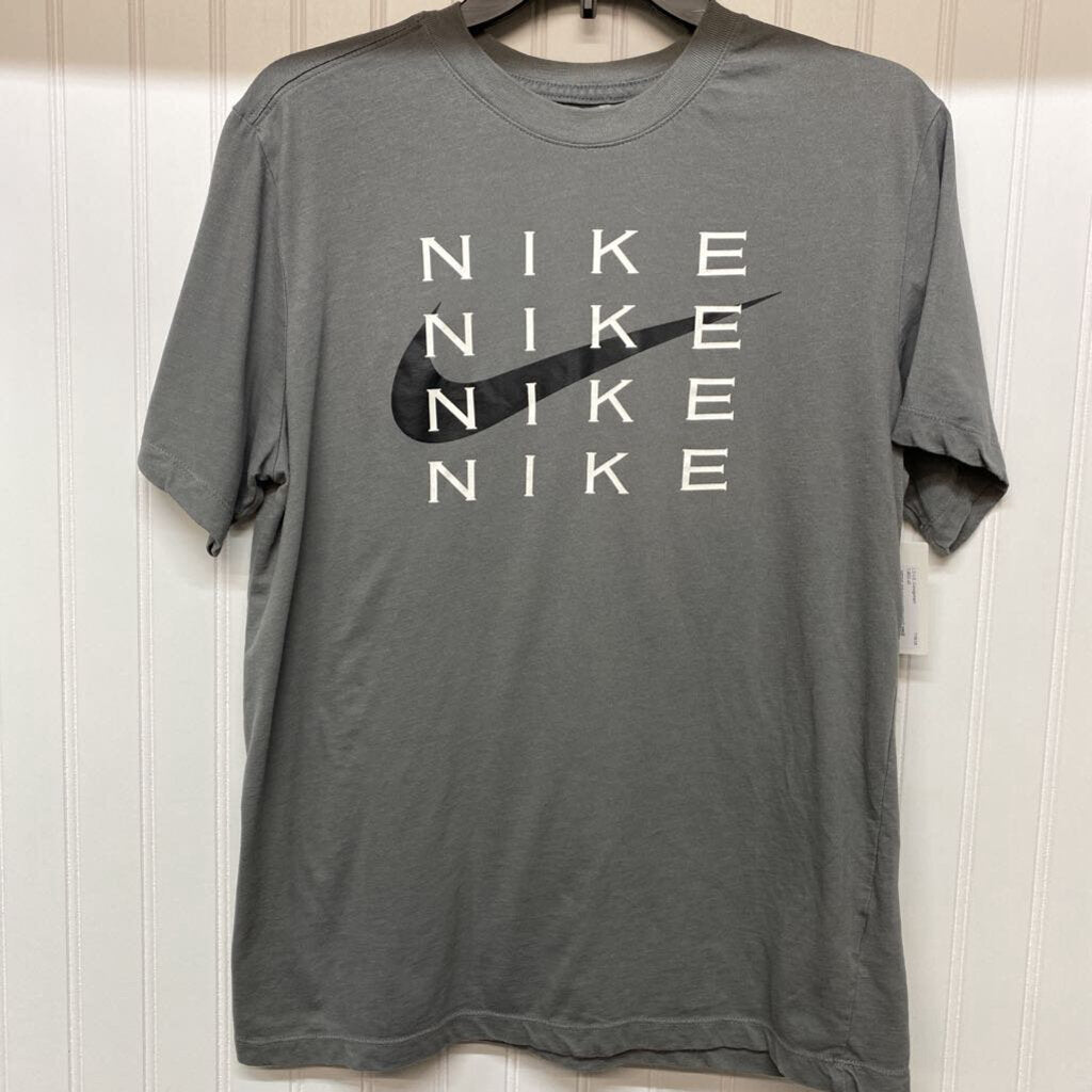 NIKE GRAPHIC TEE