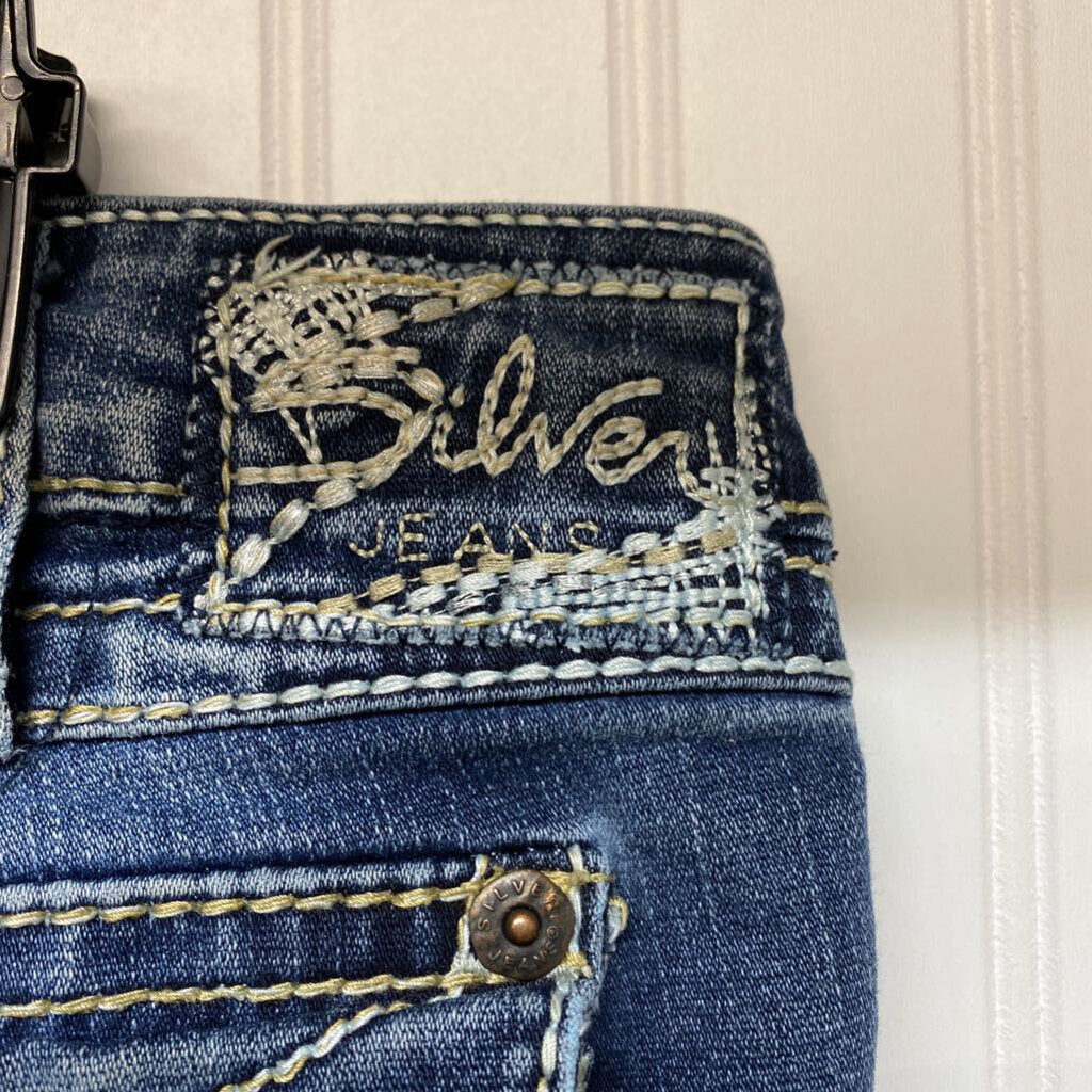 DENIM CUFFED BERMUDA SHORTS