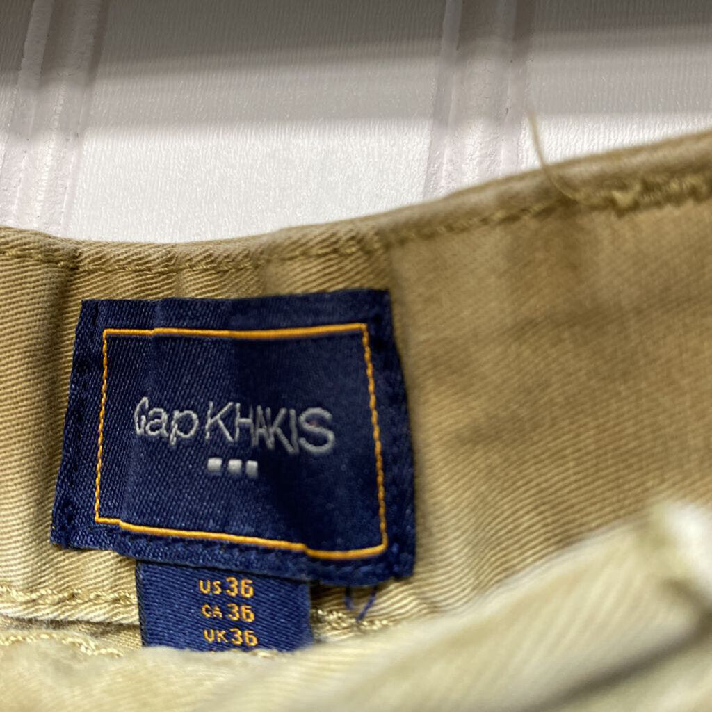 FLAT FRONT SHORTS