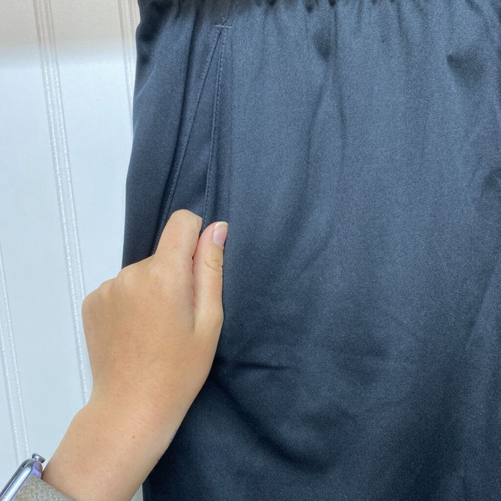 DRAWSTRING SHORTS
