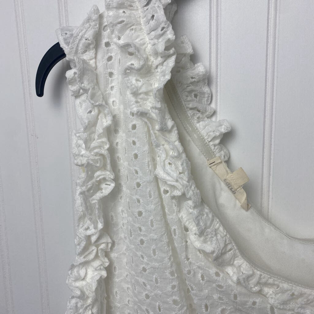OFF SHOULD WITH EYELET