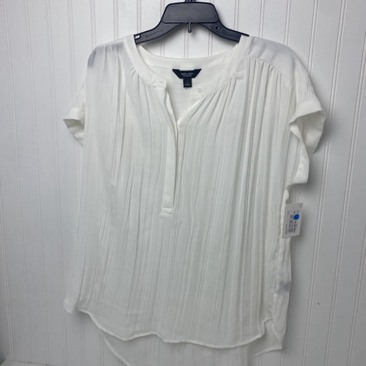 *WHITE SHEER MODERN HENLEY