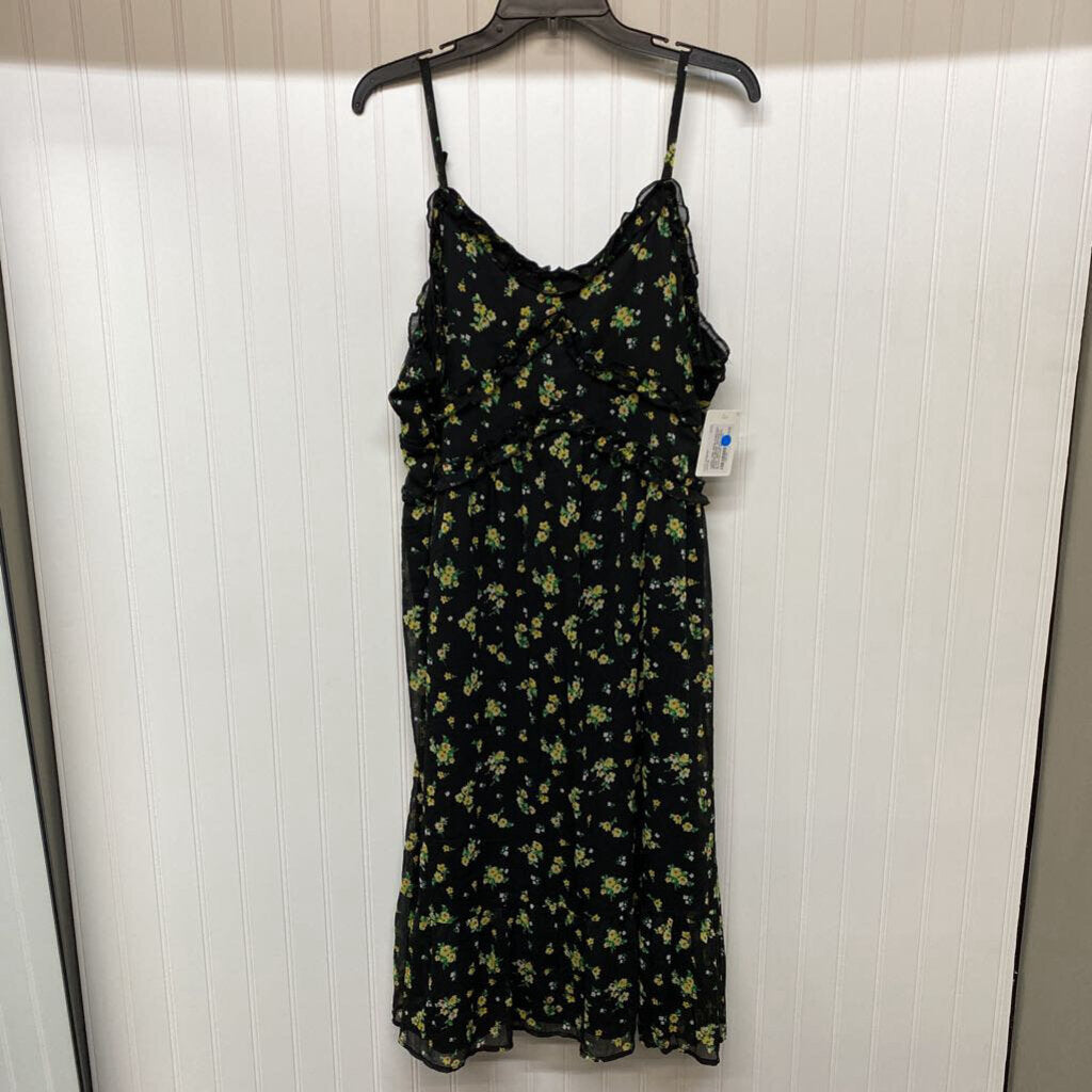 *SPAGHETTI STRAP VNECK BLACK FLORAL