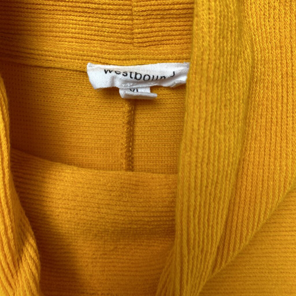 *MOCK NECK SWEATER LONG SLEEVE