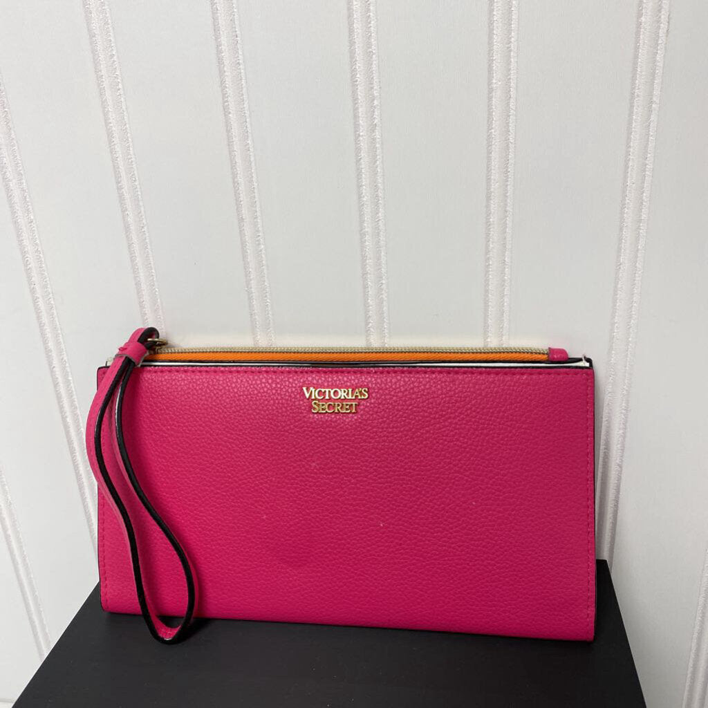 WRISTLET