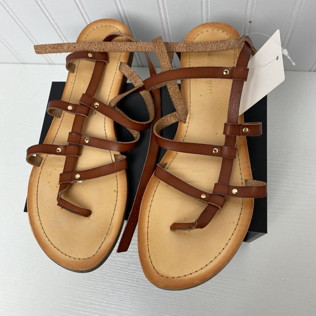 STRAPPED SANDLES