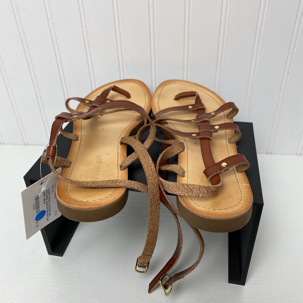 STRAPPED SANDLES