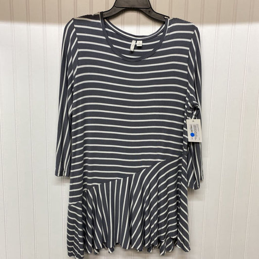 FLOWY LONG SLEEVED