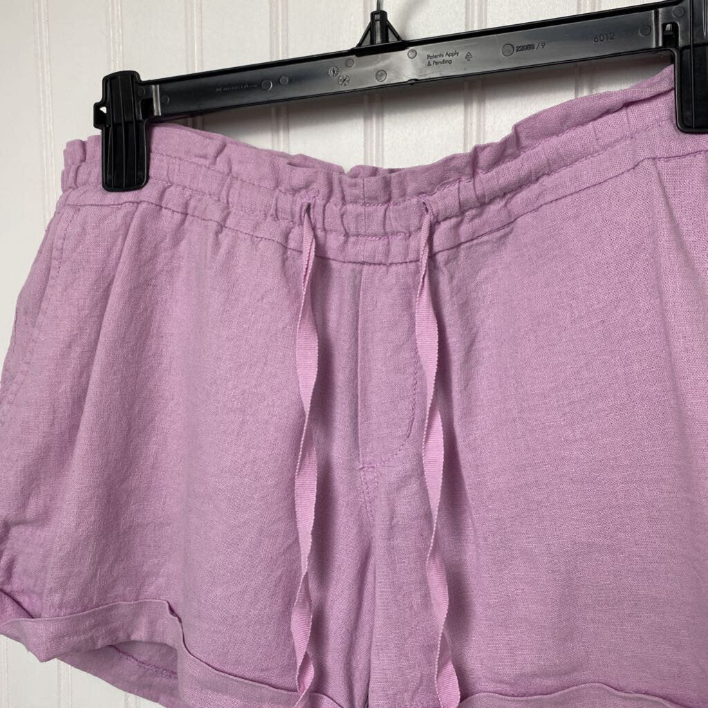 CUFFED LINEN SHORTS