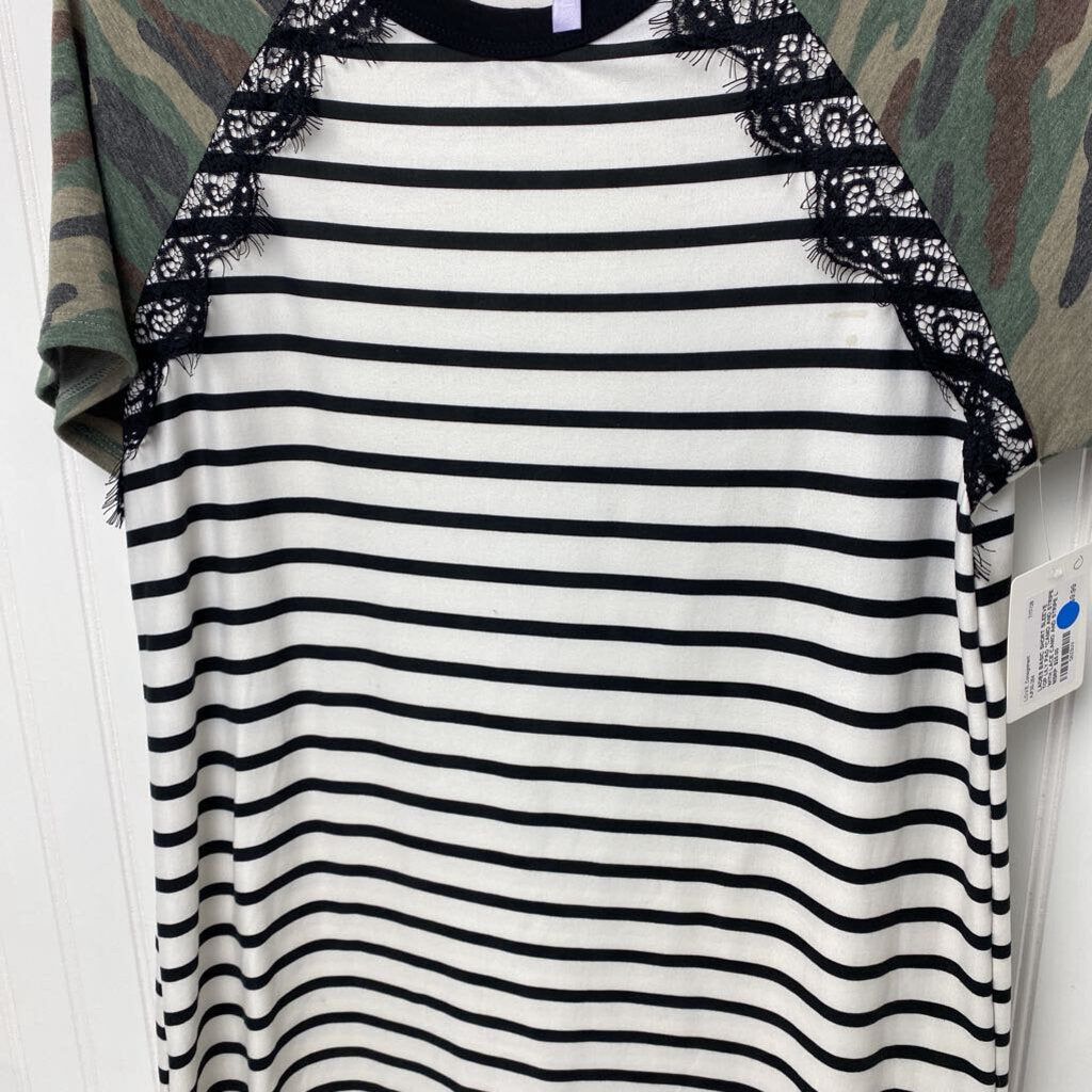 *CAMO AND STRIPE WITH LACE