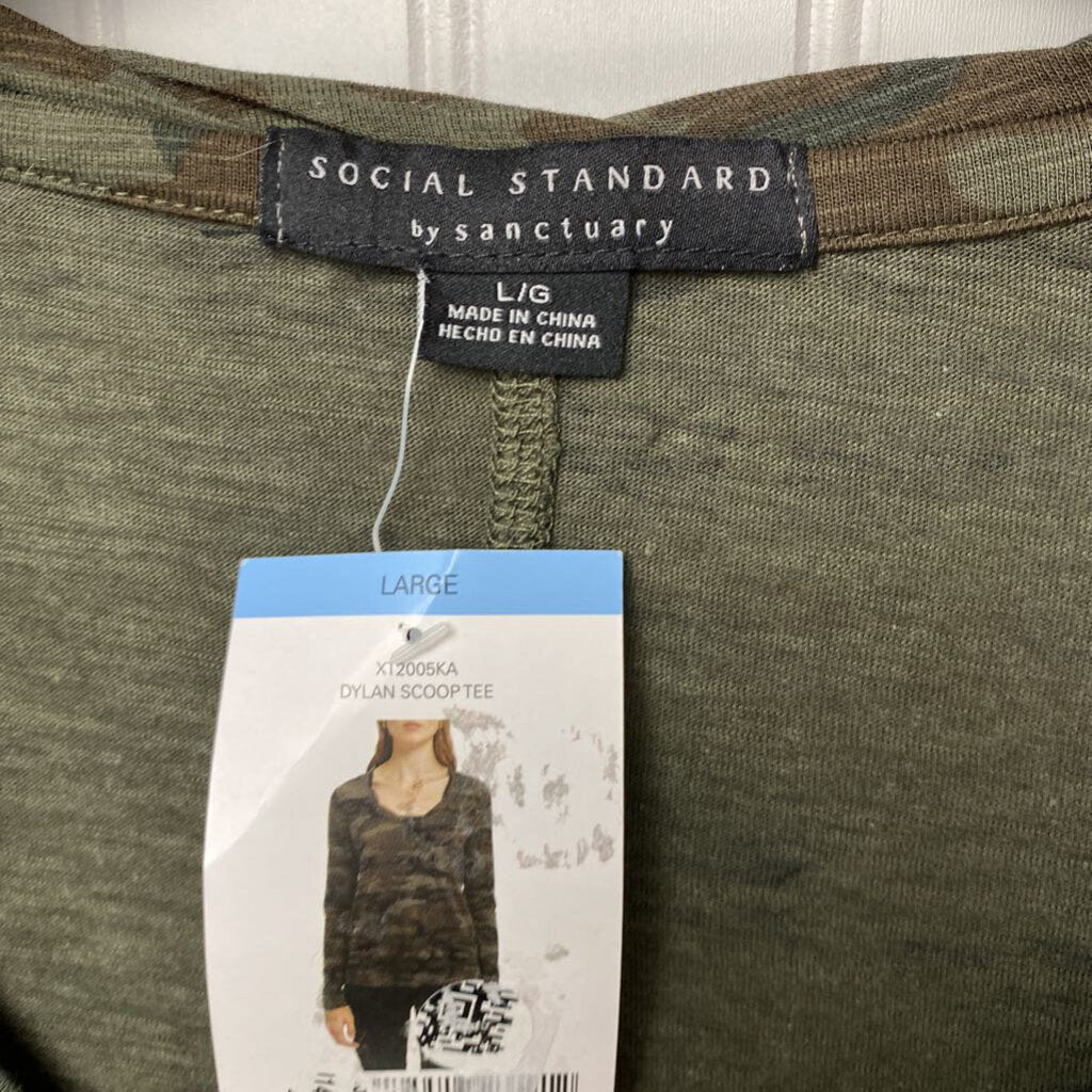 *BASIC STANDARD CAMO SHIRT WITH POCKET