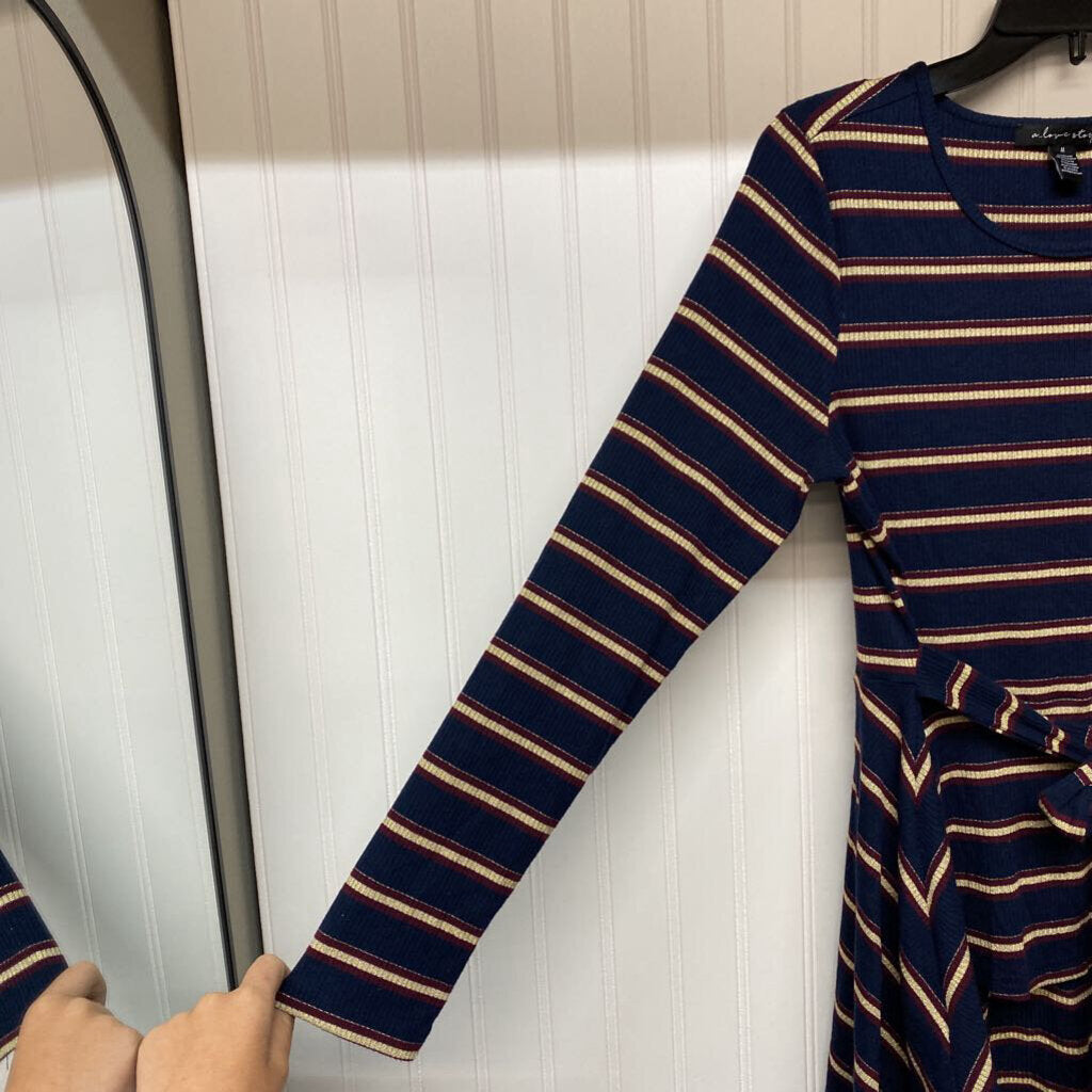 STRIPPED BASIC SHIRT
