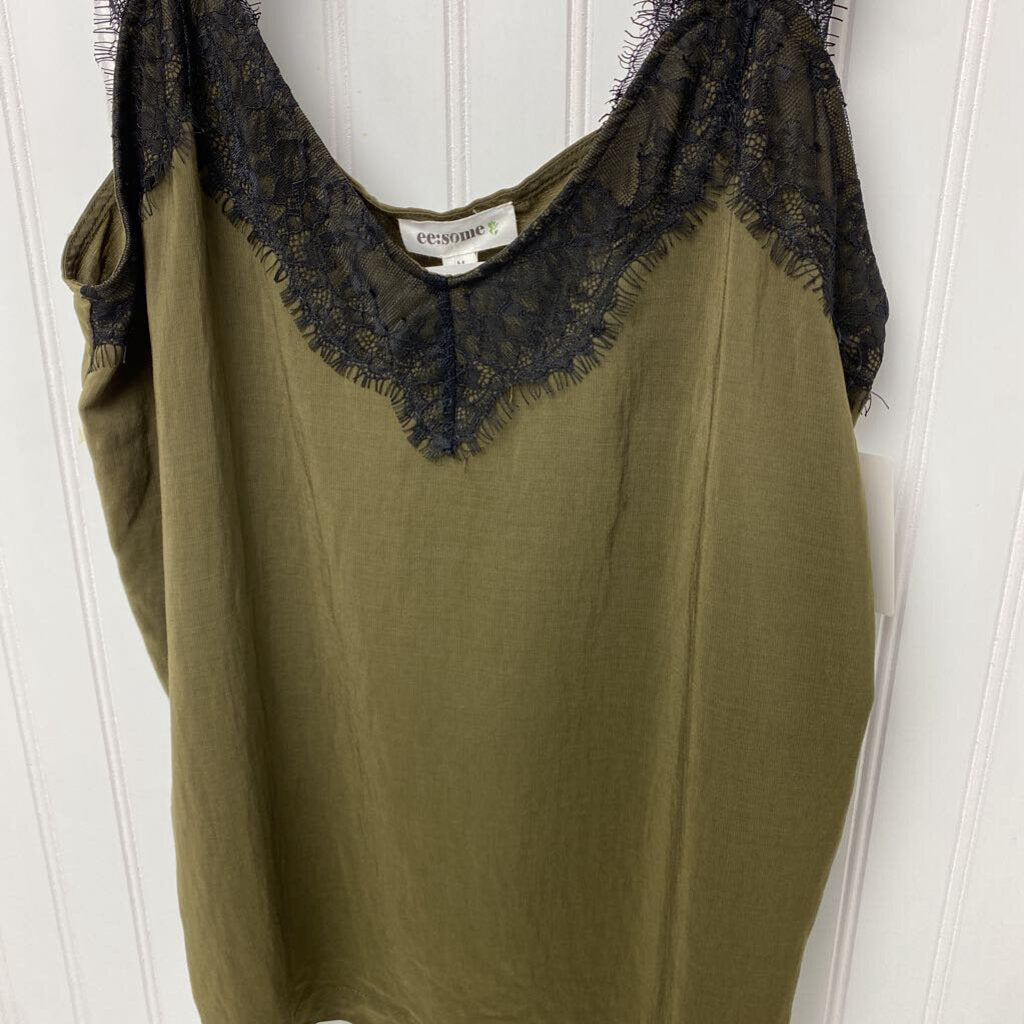 *LACE STRAP SATIN TANK TOP