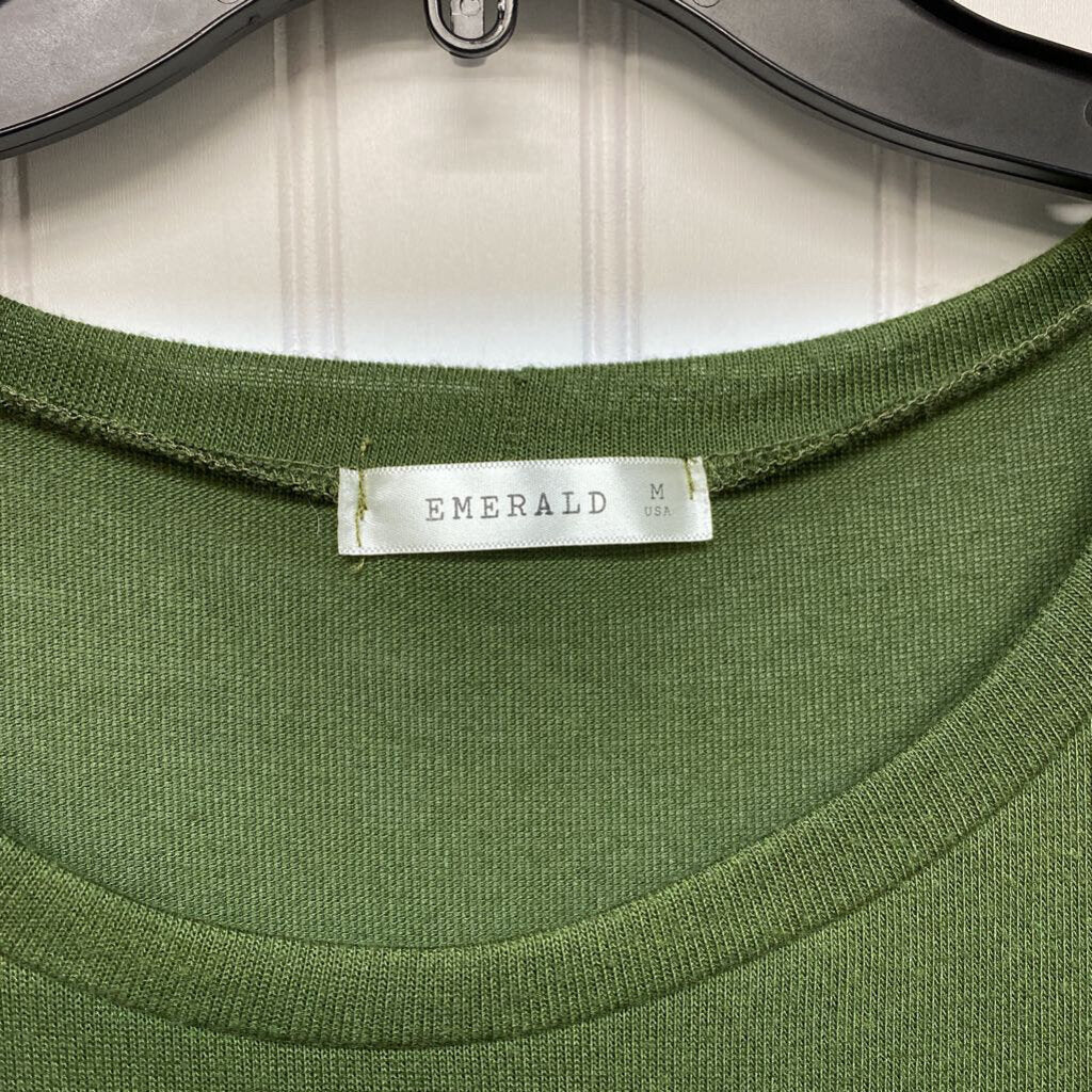 BASIC OLIVE TOP