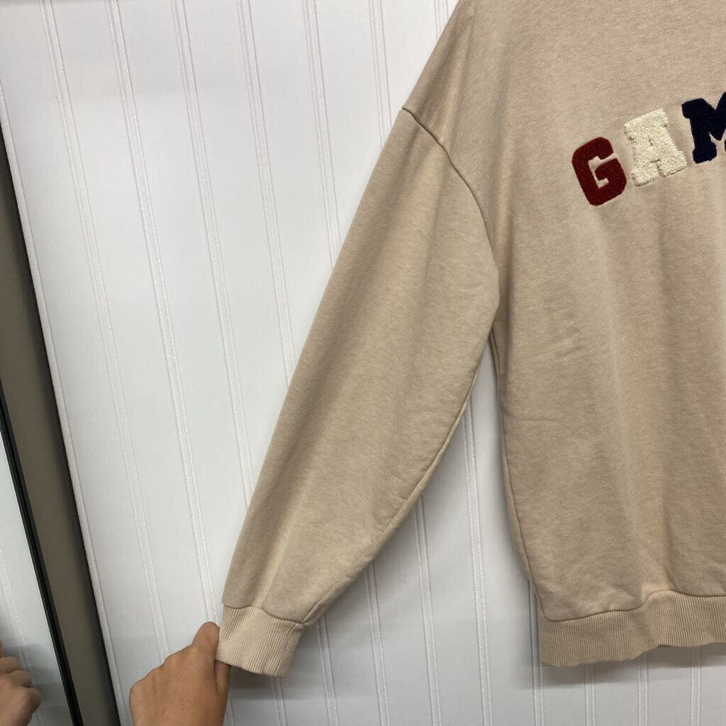 BEIGE SWEATSHIRT